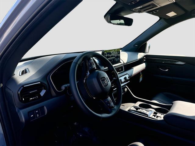 new 2025 Honda Pilot car, priced at $50,781