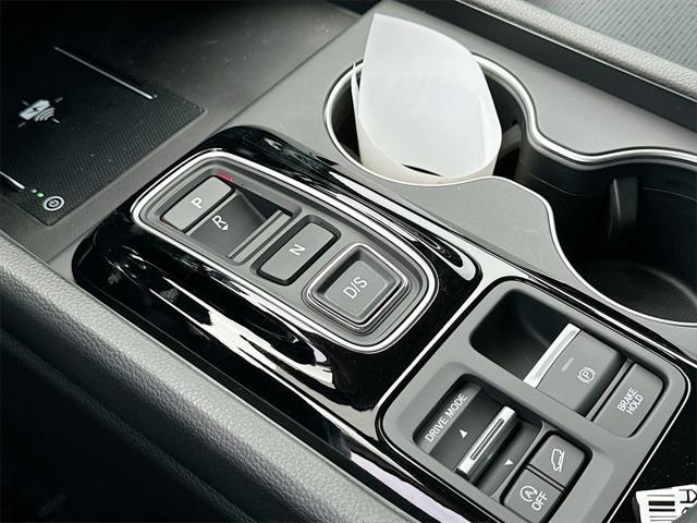 new 2025 Honda Pilot car, priced at $49,304