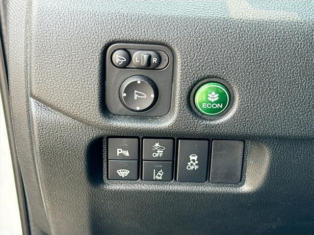 used 2022 Honda Passport car, priced at $34,999