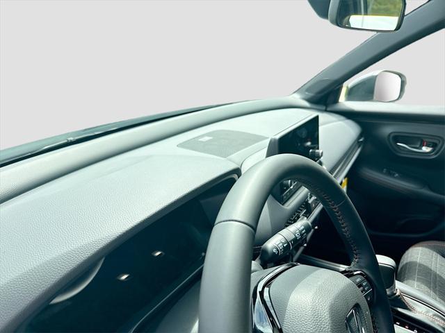 new 2025 Honda HR-V car, priced at $28,366