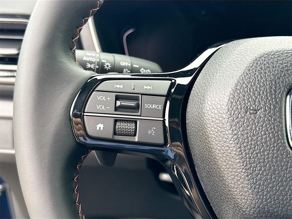new 2025 Honda Pilot car, priced at $41,907