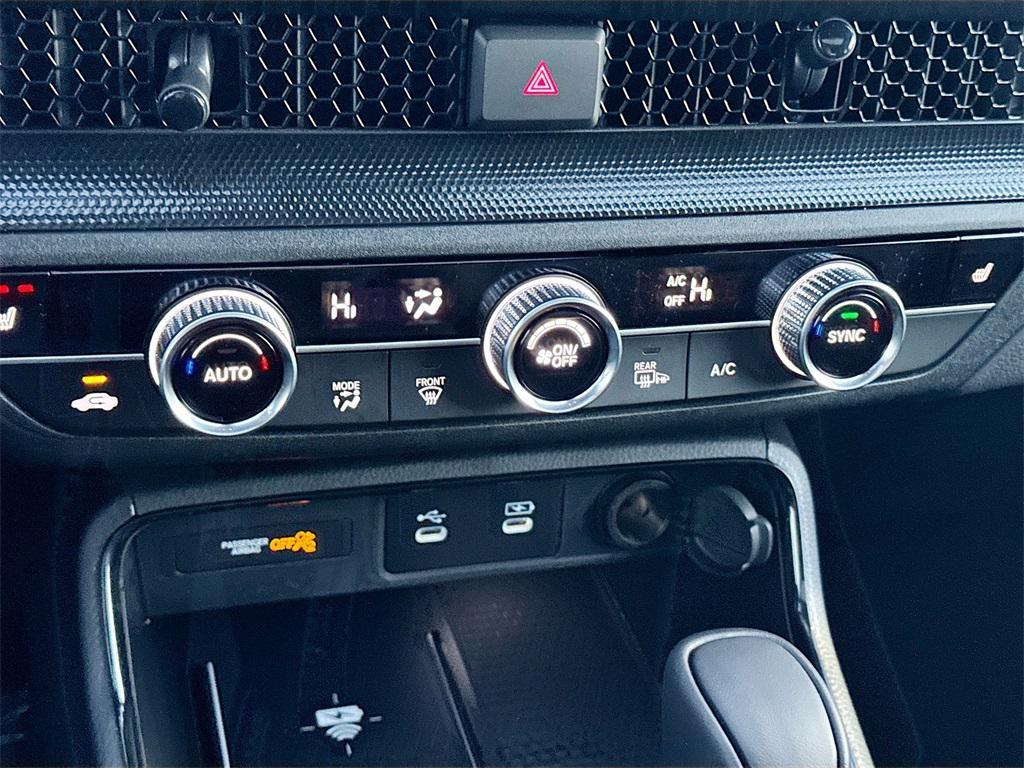 new 2026 Honda CR-V Hybrid car, priced at $39,183