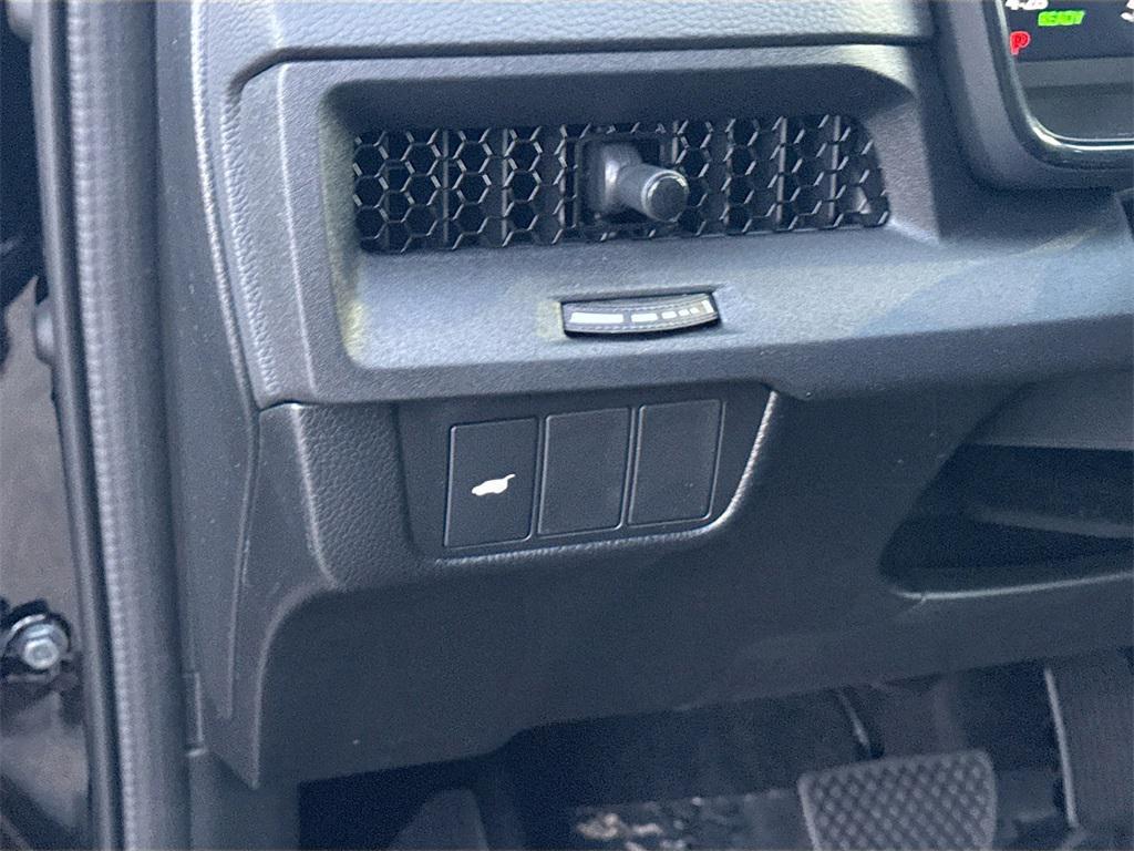 new 2026 Honda CR-V Hybrid car, priced at $39,183