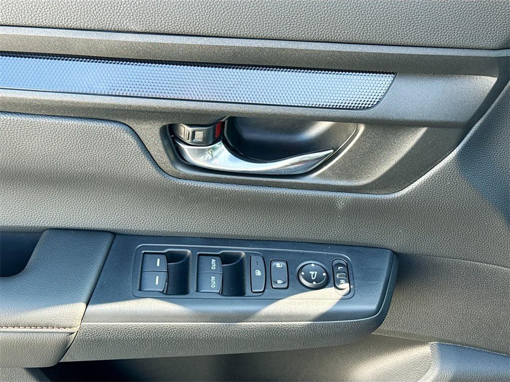 new 2026 Honda CR-V Hybrid car, priced at $37,709