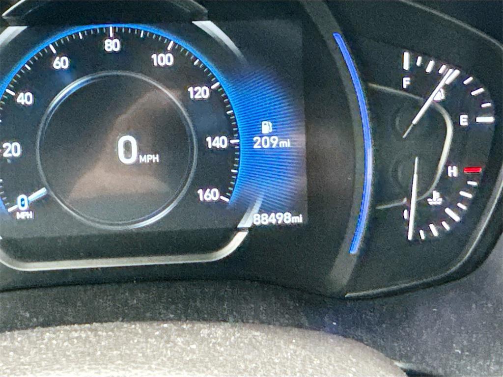 used 2020 Hyundai Santa Fe car, priced at $18,577