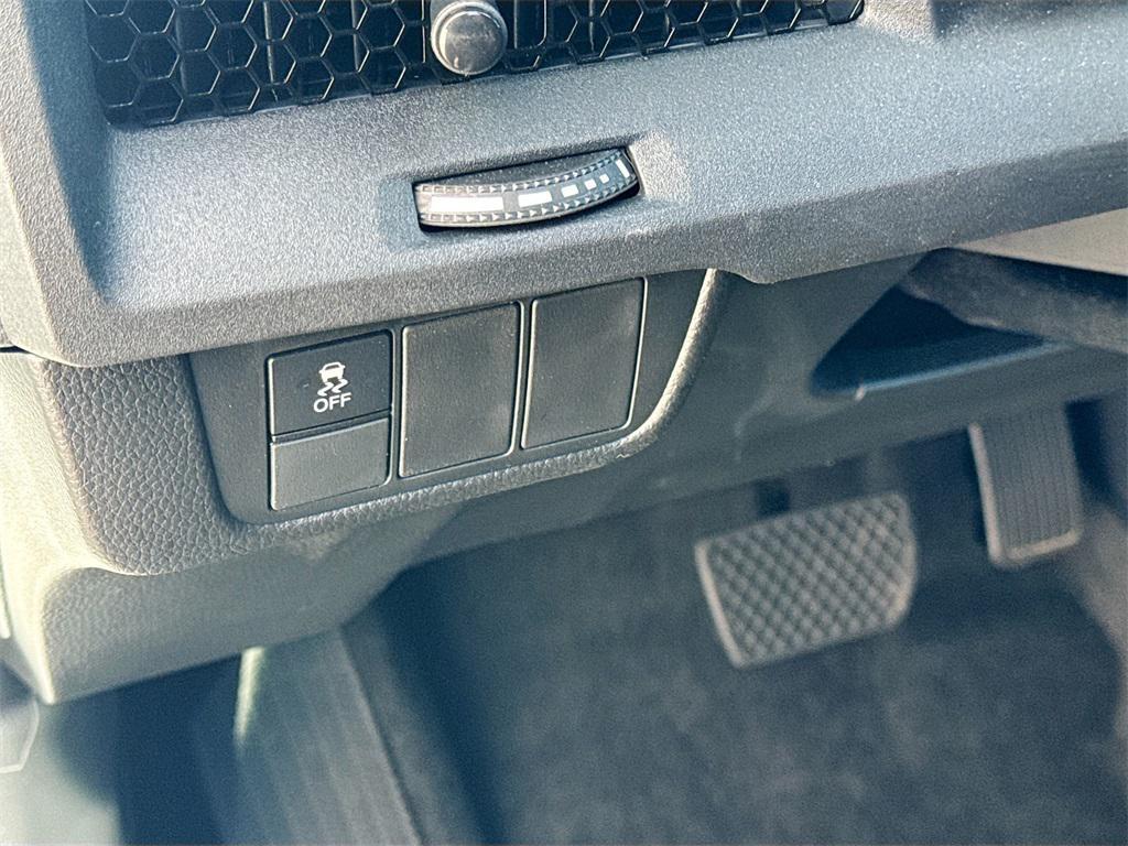 used 2025 Honda CR-V Hybrid car, priced at $34,500