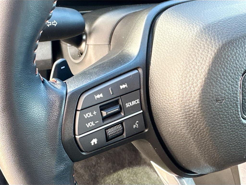 used 2025 Honda CR-V Hybrid car, priced at $34,500