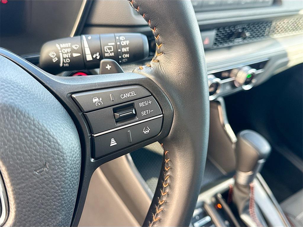 used 2025 Honda CR-V Hybrid car, priced at $34,500