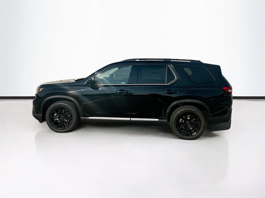 new 2025 Honda Pilot car, priced at $48,339