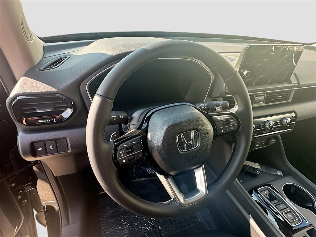 new 2025 Honda Pilot car, priced at $48,339