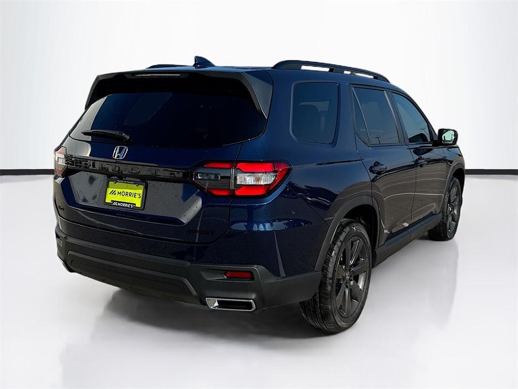 new 2025 Honda Pilot car, priced at $41,407