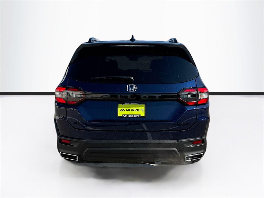 new 2025 Honda Pilot car, priced at $41,407