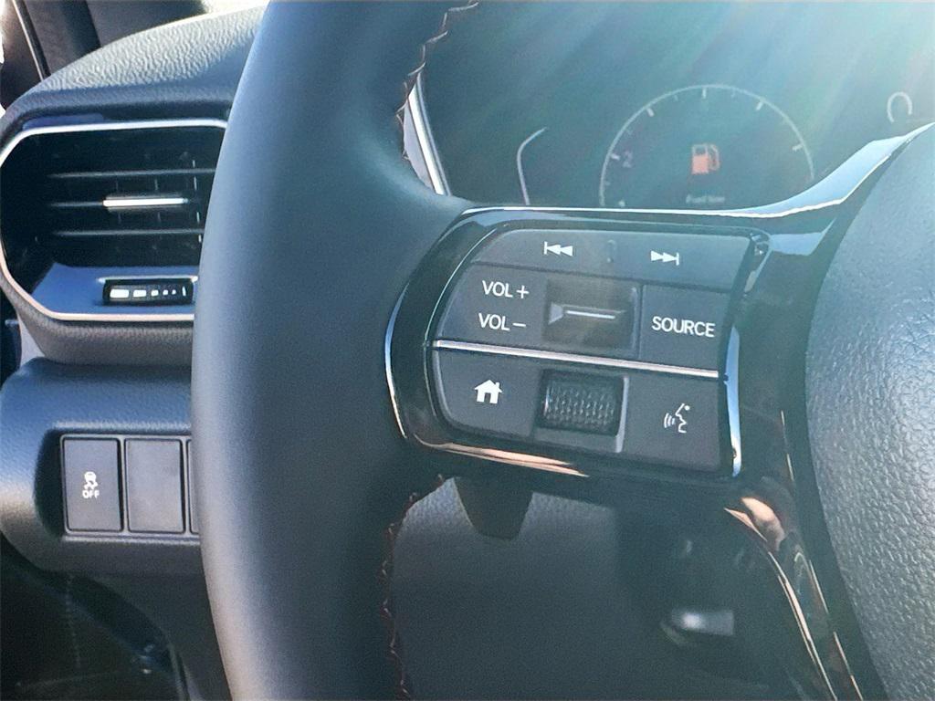 new 2025 Honda Pilot car, priced at $39,907