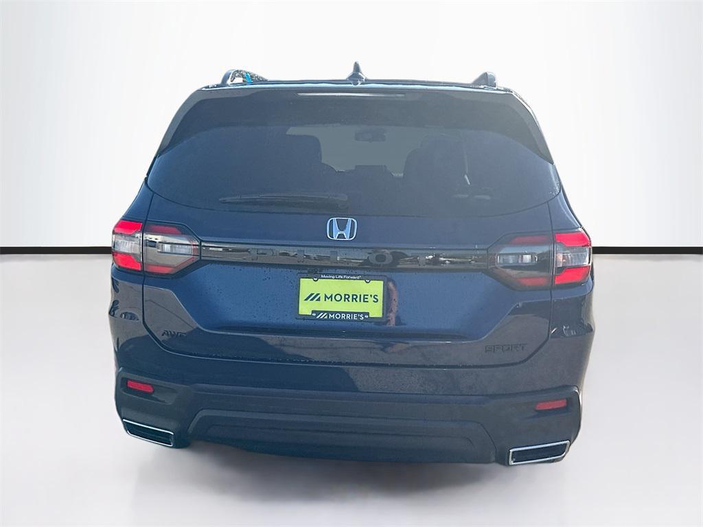 new 2025 Honda Pilot car, priced at $39,907