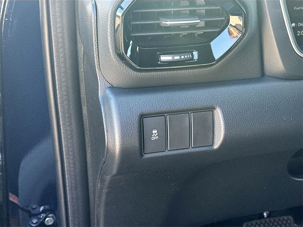 new 2025 Honda Pilot car, priced at $39,907