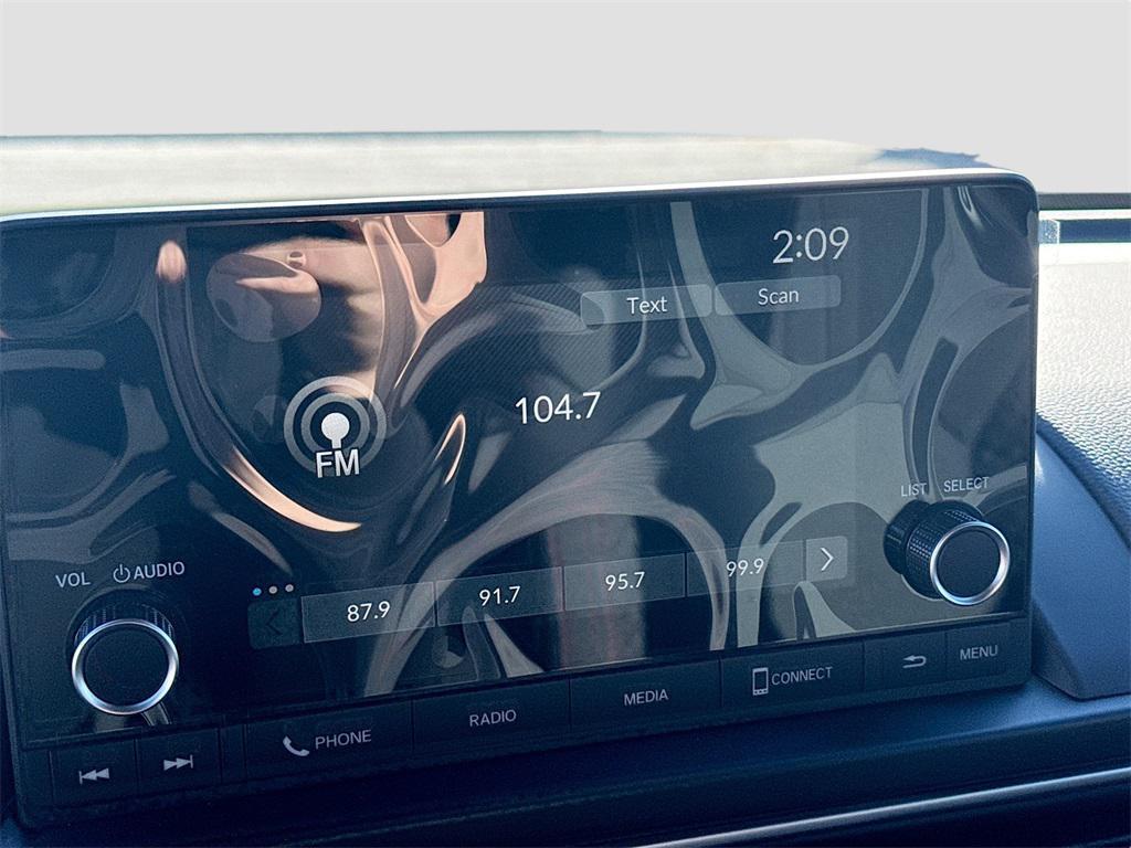 new 2025 Honda Pilot car, priced at $39,907