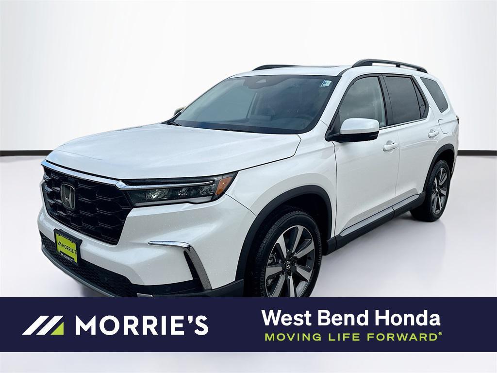 new 2025 Honda Pilot car, priced at $47,503