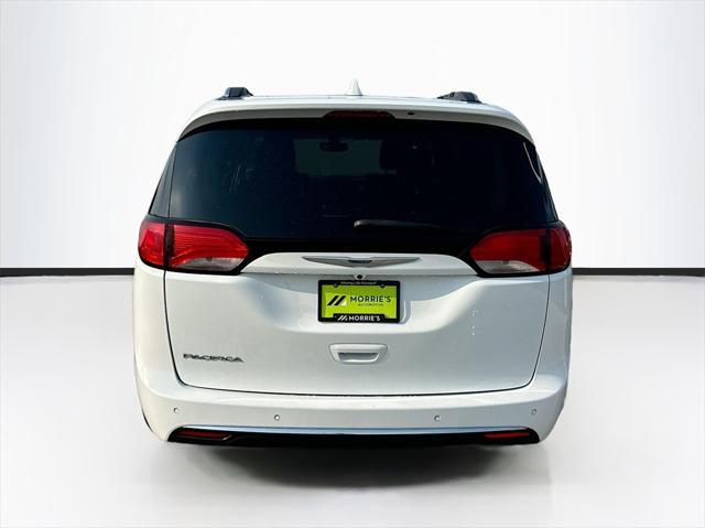 used 2020 Chrysler Pacifica car, priced at $15,962