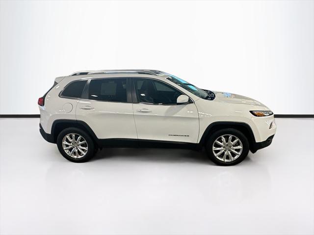 used 2016 Jeep Cherokee car, priced at $14,447