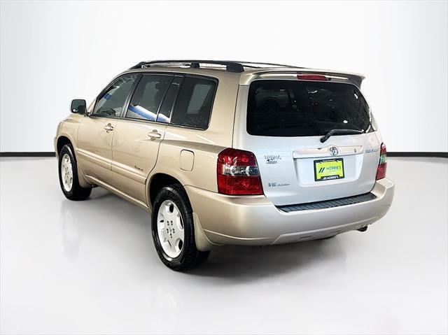 used 2007 Toyota Highlander car, priced at $7,997