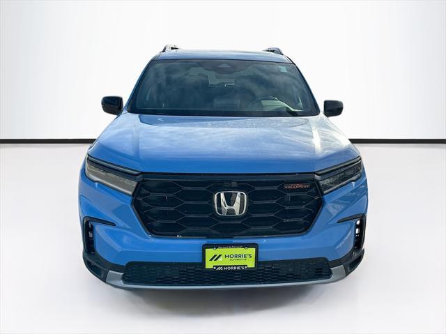 new 2025 Honda Pilot car, priced at $47,259