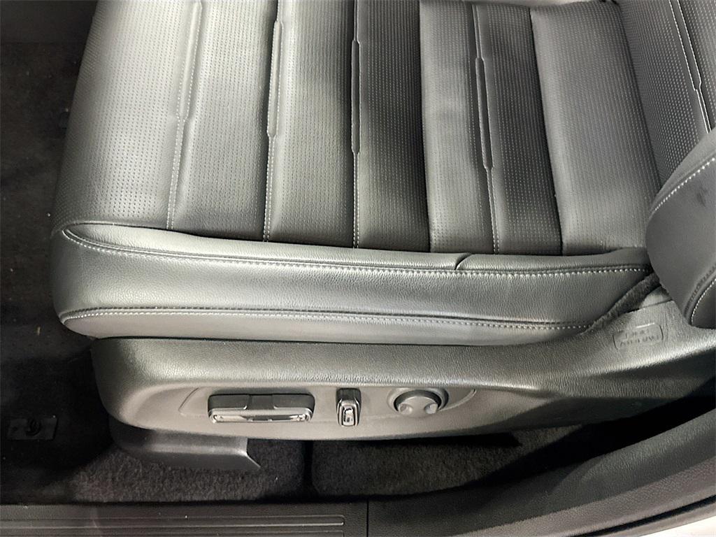 used 2024 Honda CR-V car, priced at $33,900