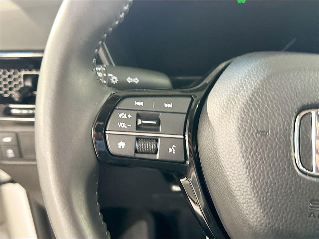 used 2024 Honda CR-V car, priced at $33,900