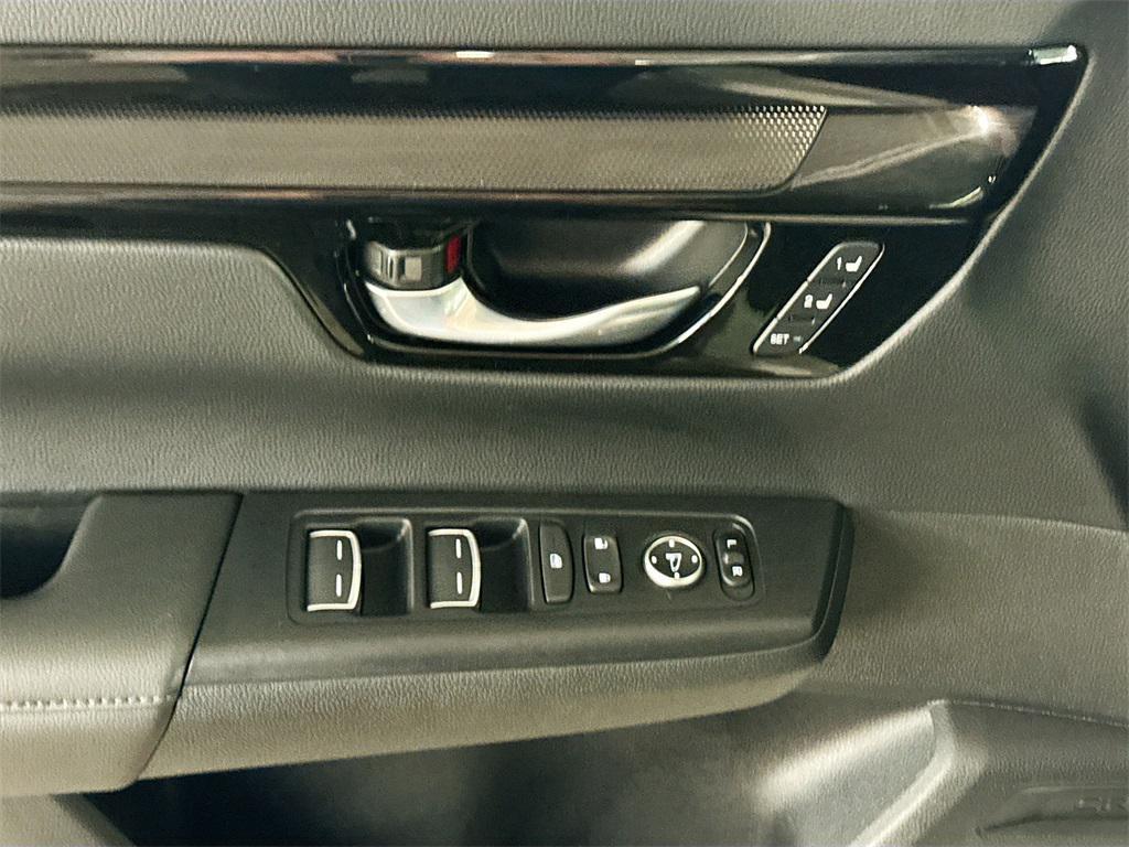used 2024 Honda CR-V car, priced at $33,900