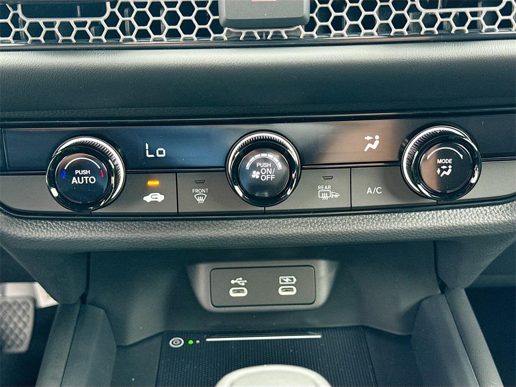 new 2026 Honda HR-V car, priced at $29,164