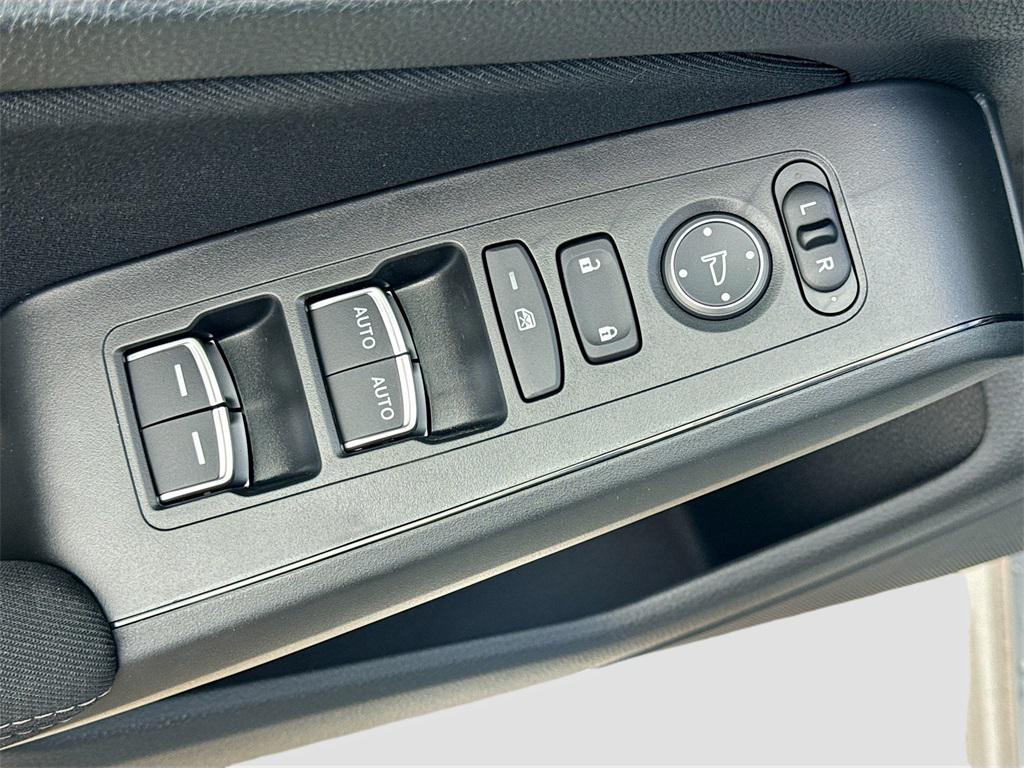 new 2026 Honda Civic Hybrid car, priced at $27,913