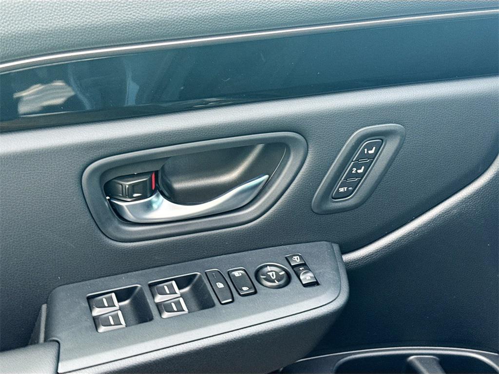 new 2025 Honda Pilot car, priced at $46,719