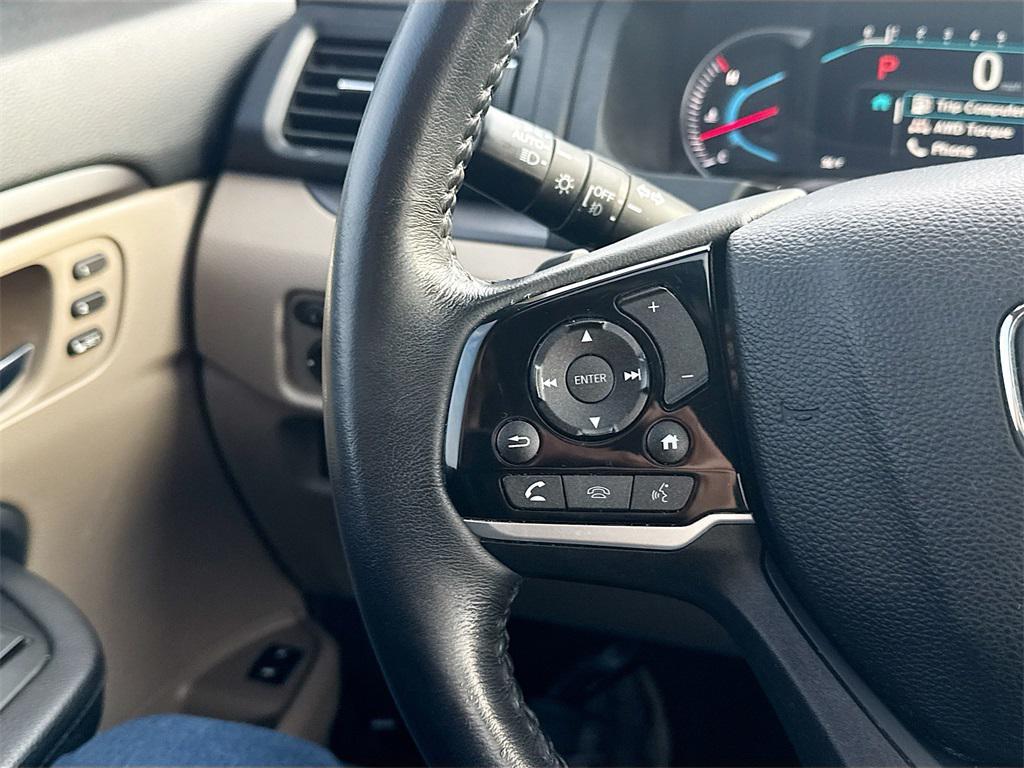 used 2022 Honda Pilot car, priced at $22,422