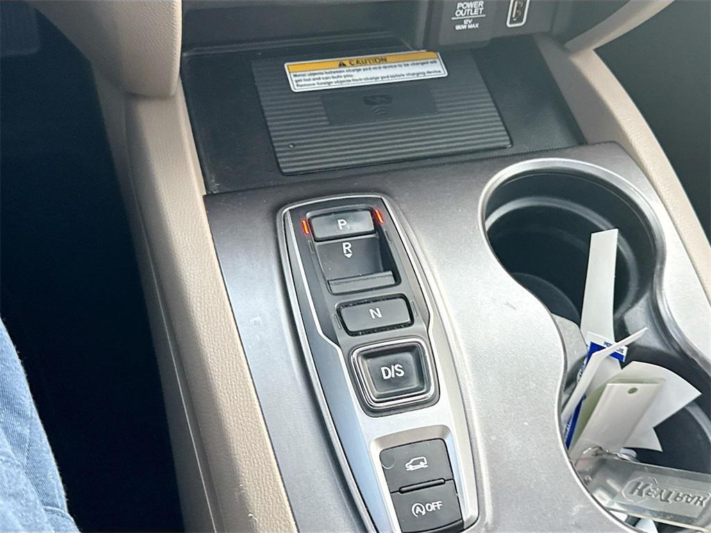 used 2022 Honda Pilot car, priced at $22,422