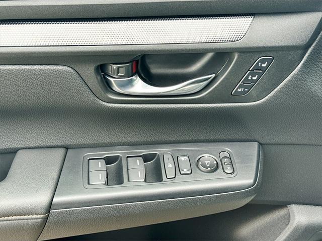 new 2025 Honda CR-V Hybrid car, priced at $37,791