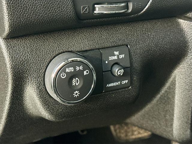 used 2016 Chevrolet Traverse car, priced at $10,999