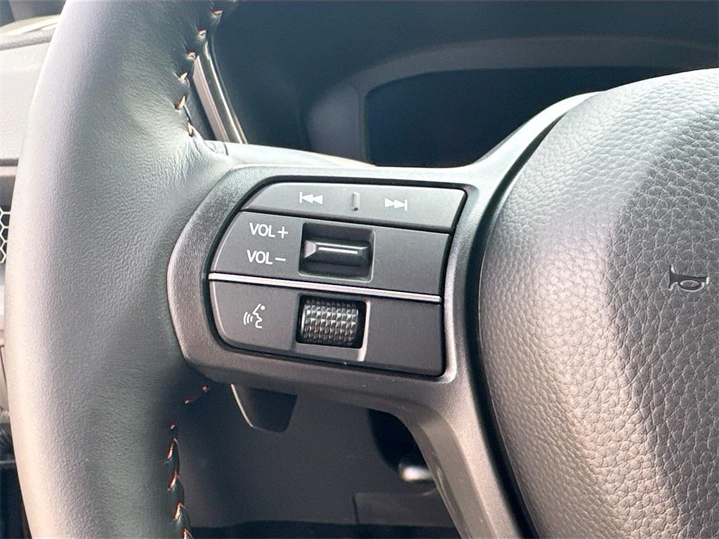 new 2026 Honda CR-V Hybrid car, priced at $39,428