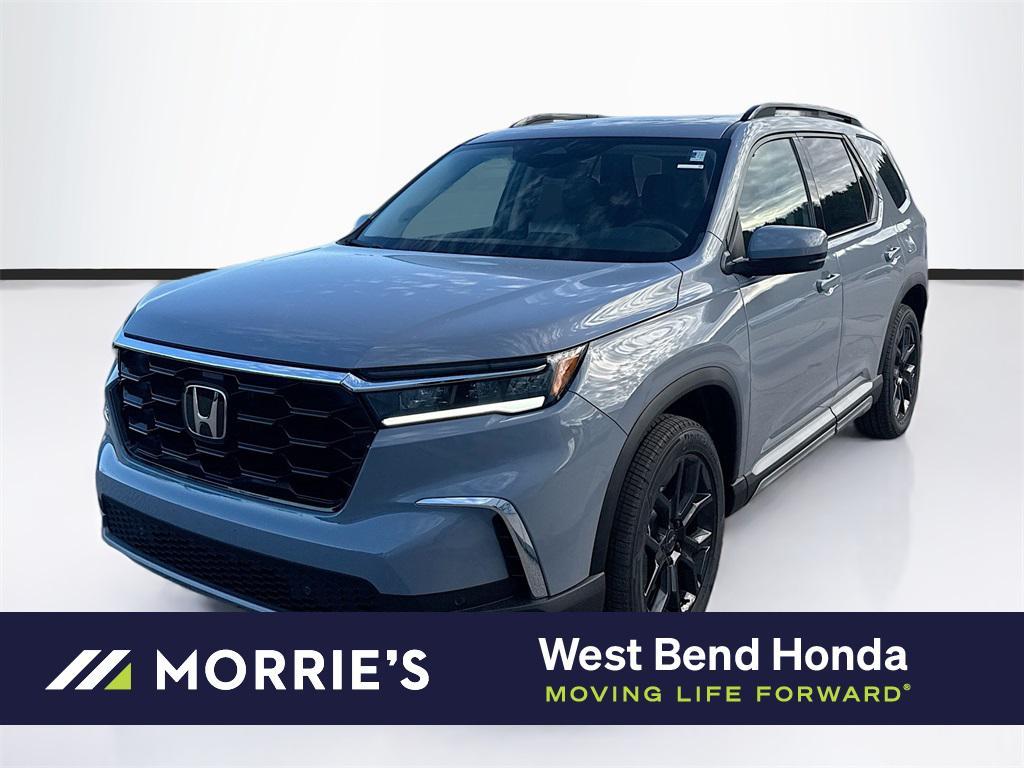 new 2025 Honda Pilot car, priced at $47,491