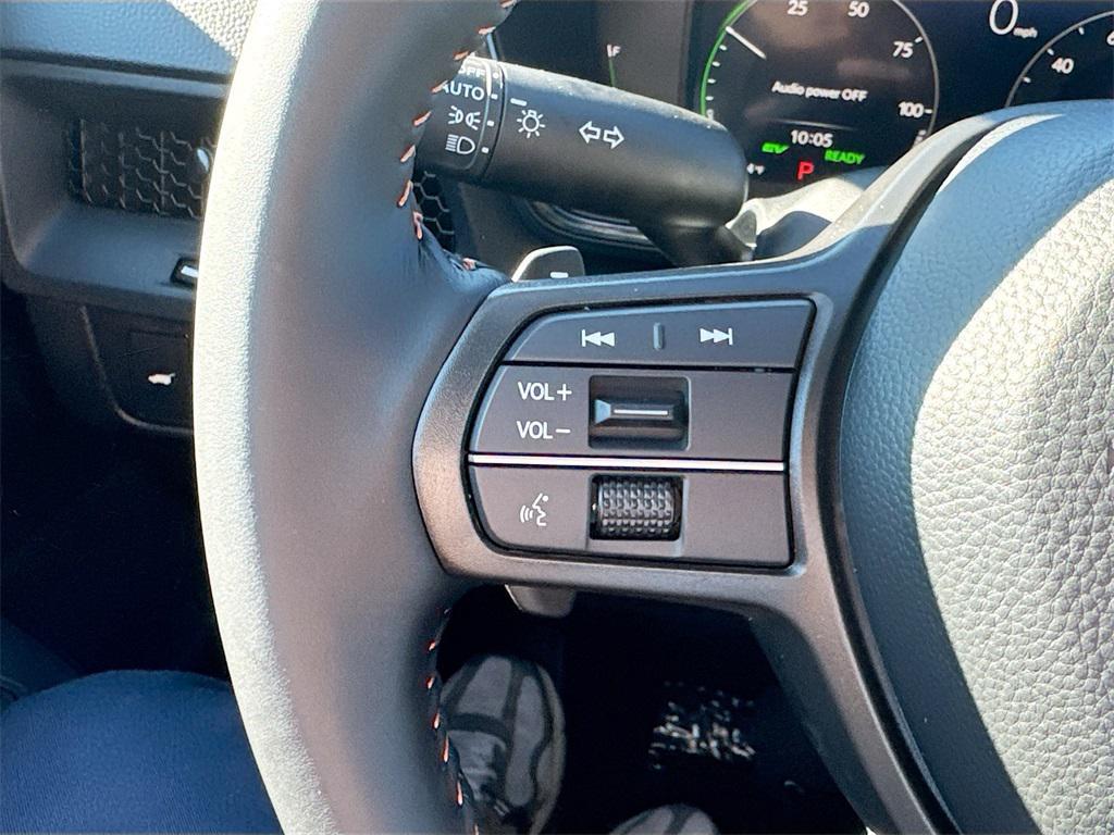 new 2026 Honda CR-V Hybrid car, priced at $39,615