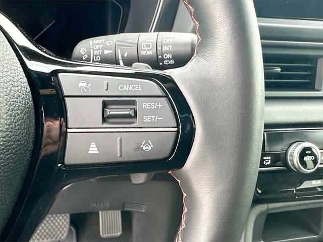 used 2025 Honda Pilot car, priced at $46,411