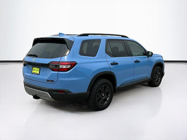 used 2025 Honda Pilot car, priced at $46,411