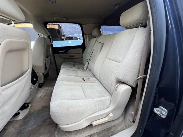 used 2008 Chevrolet Suburban car, priced at $10,995