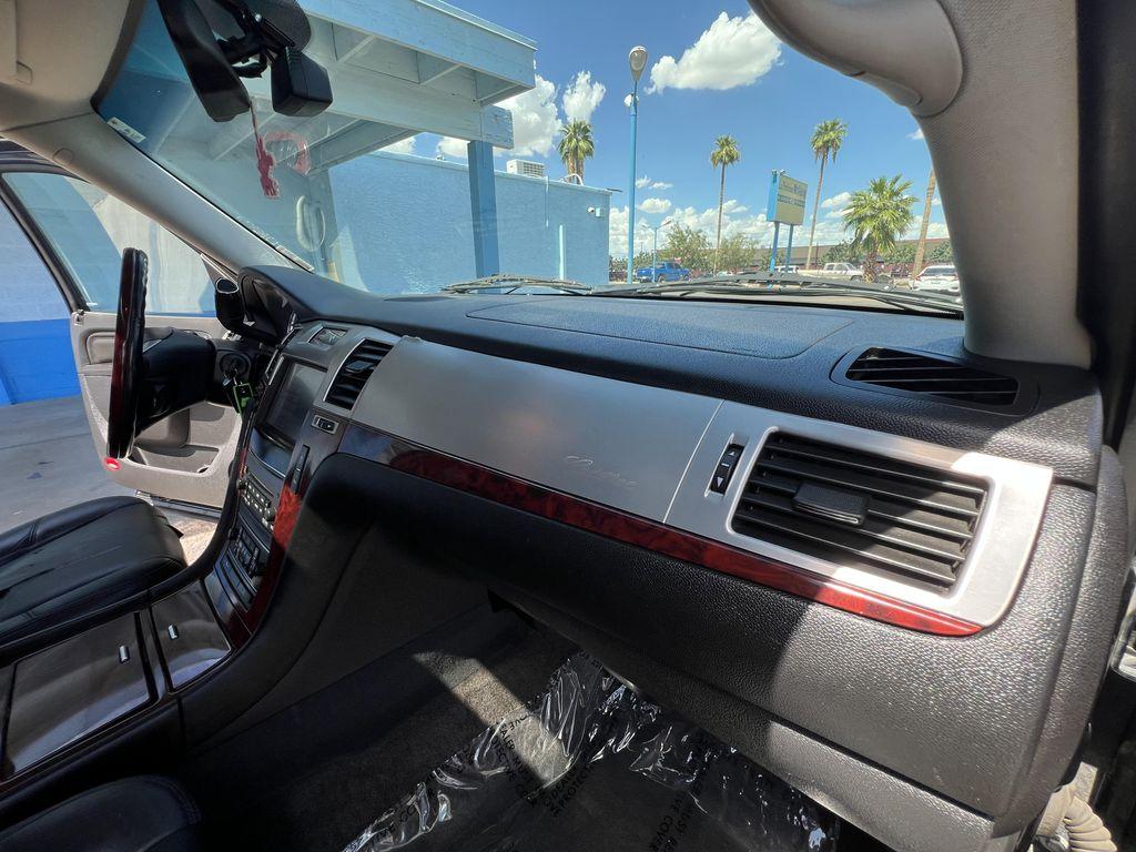 used 2013 Cadillac Escalade ESV car, priced at $11,995