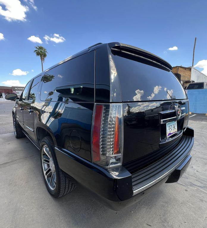 used 2013 Cadillac Escalade ESV car, priced at $11,995