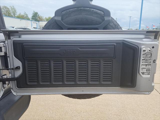 used 2021 Jeep Wrangler Unlimited car, priced at $27,800