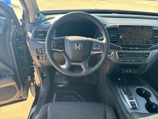 new 2025 Honda Ridgeline car, priced at $43,945