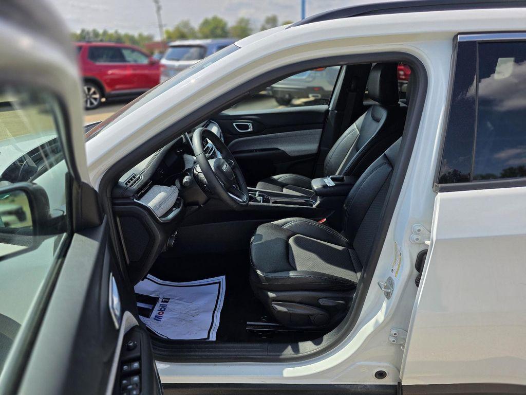 used 2024 Jeep Compass car, priced at $22,900