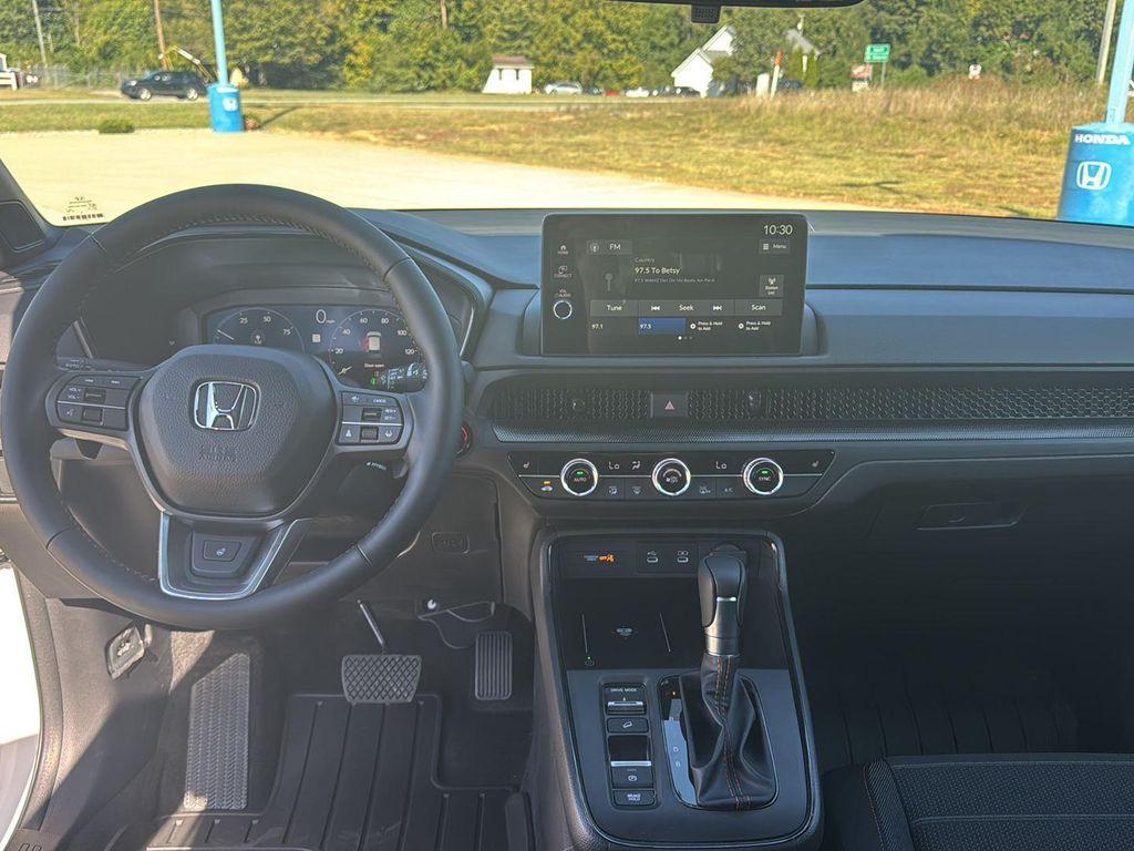 new 2026 Honda CR-V Hybrid car, priced at $40,705