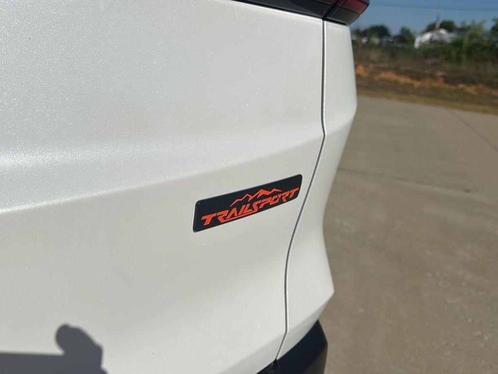 new 2026 Honda CR-V Hybrid car, priced at $40,705