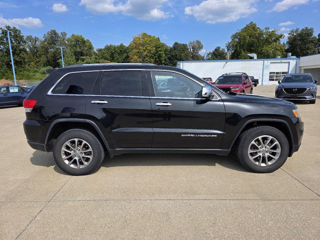 used 2016 Jeep Grand Cherokee car, priced at $11,900