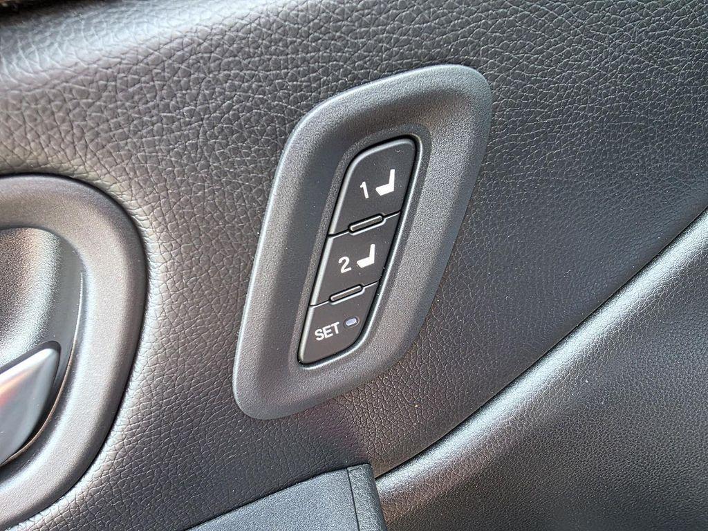 used 2023 Honda Pilot car, priced at $42,167